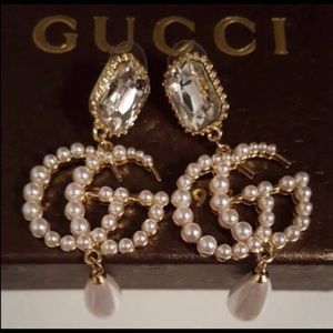 GG Pearl Drop Earrings ❤️